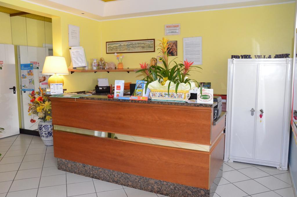 Hotel Aspe Bibione Exterior foto
